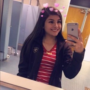 Meet your Posher, Gabby